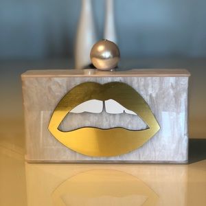 Mouth Acrylic Clutch